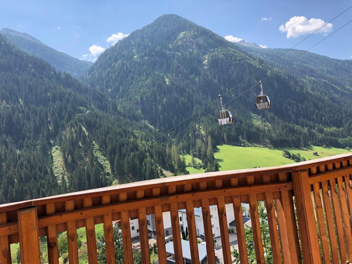 Hotel Garni Central - Zimmer - Studios - Apartments Kappl  Luaran gambar