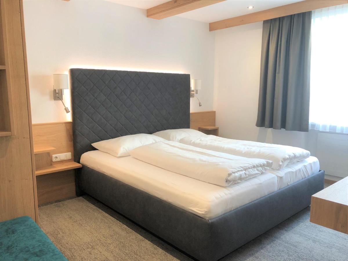 Hotel Garni Central - Zimmer - Studios - Apartments Kappl  Luaran gambar