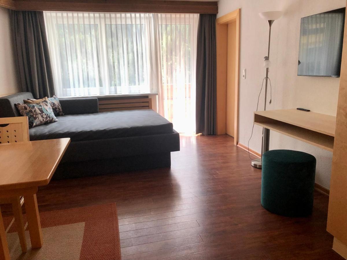 Hotel Garni Central - Zimmer - Studios - Apartments Kappl  Luaran gambar